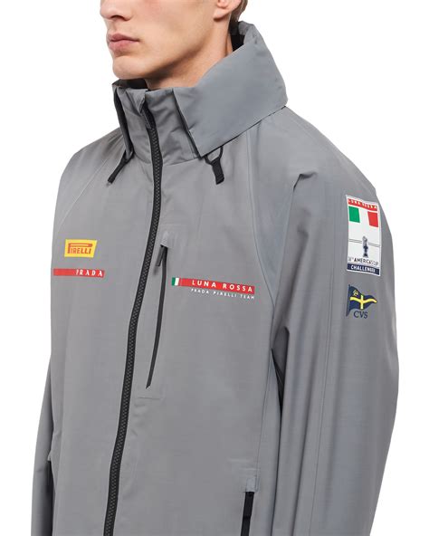 giacca prada luna rossa prezzo|LA COLLEZIONE DI LUNA ROSSA PRADA PIRELLI .